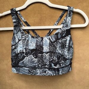 Lululemon Athletica Black and Gray Patterned Sports Bra